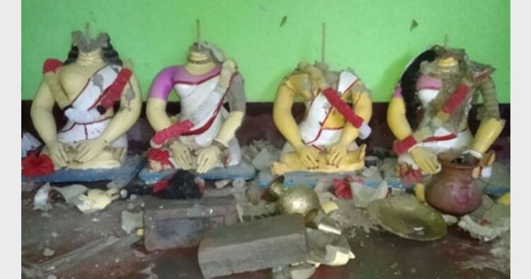 शियाली गांव के मंदिर में रखी देव प्रतिमाओं को यूं तोड़ दिया मजहबी उन्मादियों ने