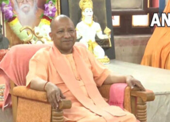 योगी आदित्यनाथ