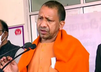 योगी आदित्यनाथ, मुख्यमंत्री