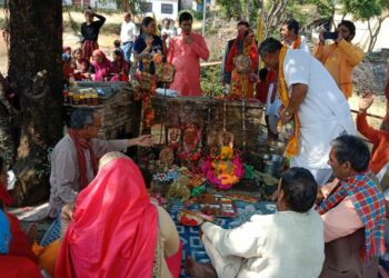 तेल कलश यात्रा