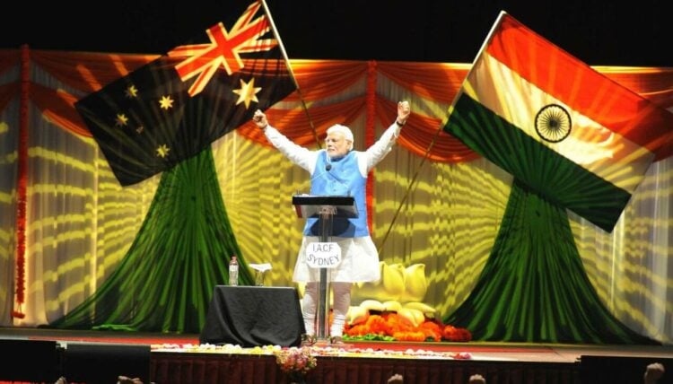 प्रधानमंत्री नरेन्द्र मोदी ने अपनी पिछली आस्ट्रेलिया यात्रा में भारतवंशियों को भी संबोधित किया था  (फाइल चित्र)