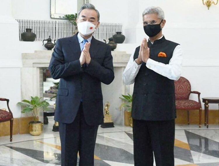 मार्च 2022 में नई दिल्ली आए चीन के विदेश मंत्री वांग यी के साथ भारतीय विदेश मंत्री जयशंकर