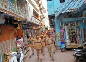 पुलिस-प्रशासन अलर्ट