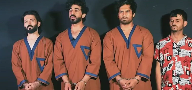 तालिबान की गिरफ्त में यूट्यूबर हकीकी (बाएं से दूसरा) और उसके अन्य तीन साथी