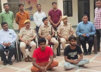 पुलिस गिरफ्त में आरोपी तौफीक और दानिश