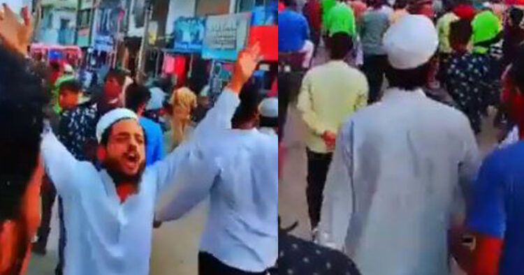 हैदराबाद में सर तन से जुदा के नारे लगाते कट्टरपंथी। फोटो वायरल वीडियो से ली गई है