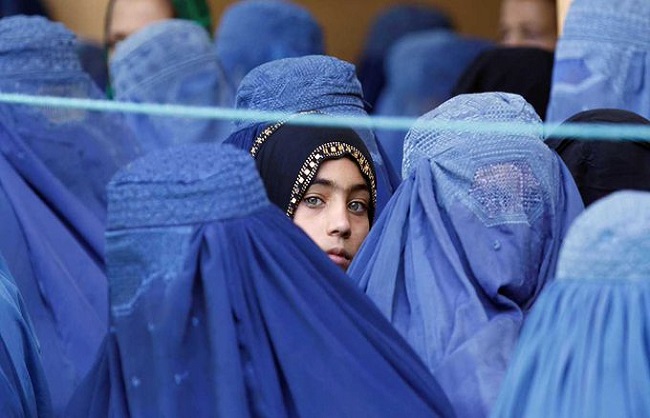 अफगानिस्तान में महिलाओं पर लगातार पाबंदियां लगाई जा रही हैं