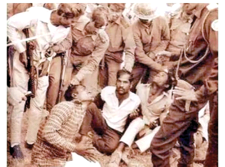 हैदराबाद में निजाम के रजाकारों ने हिंदुओं की मारने से पूर्व उनके साथ तस्वीरें भी खिंचवाई