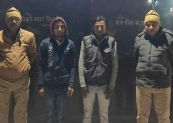 पुलिस गिरफ्त में आरोपी