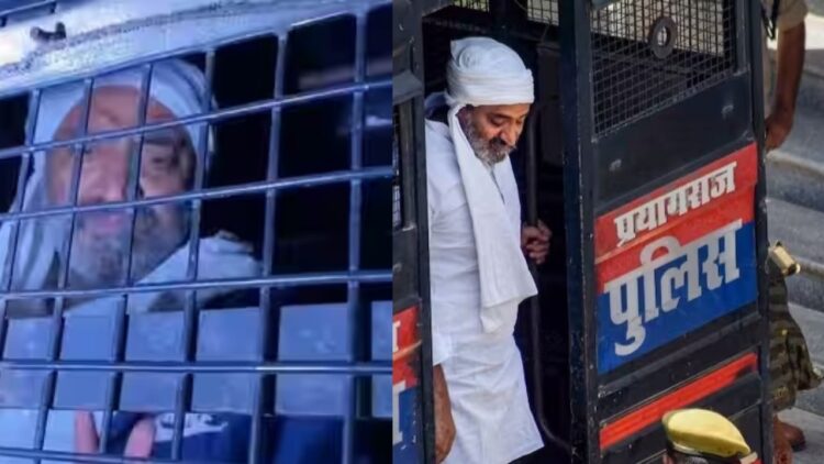 यूपी पुलिस बरेली जेल में बंद माफिया अतीक के भाई अशरफ को फिर प्रयागराज लेकर गई है, अतीक और अशरफ को कोर्ट में पेश कर प्रयागराज पुलिस उनका रिमांड मांगने वाली है।