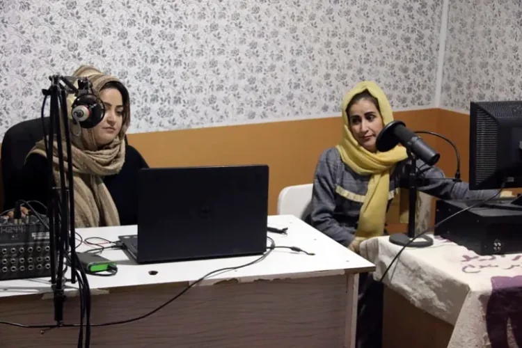 'सदाई बनोवन' रेडियो स्टेशन जिस पर तालिबान ने लगवा दिया ताला