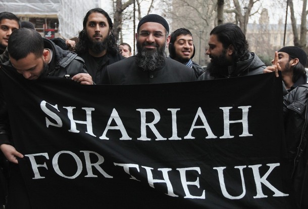 ब्रिटेन में अगर सबसे बड़ा खतरा कोई है तो वह इस्लामी विचारधार और उससे उपजा आतंकवाद ही है