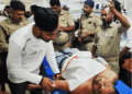 एएमयू कैंपस में देर रात हुई फायरिंग की घटना में मुरादाबाद के मेडिकल स्टूडेंट सहित तीन लोग घायल हो गए, घायलों का मेडिकल कॉलेज में भर्ती चल रहा है, पुलिस हमलावरों की तलाश में जुटी है।