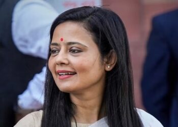 congress supporting Mahua moitra in loksabha website Acces case