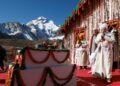आदि कैलाश के दर्शन करते प्रधानमंत्री नरेंद्र मोदी