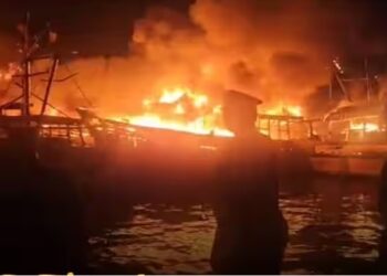 Fire broke out at vishakhapatnam port