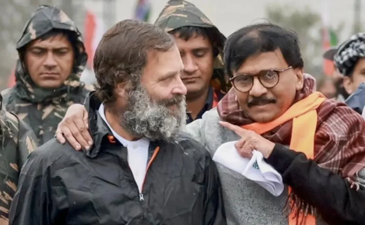 कांग्रेस नेता राहुल गांधी के साथ संजय राउत   (फाइल चित्र)