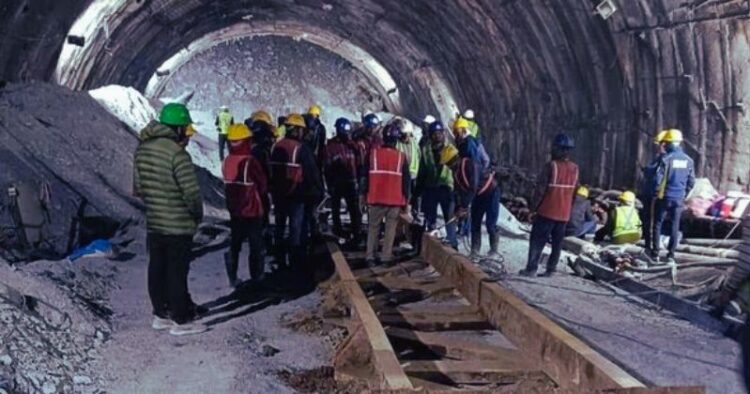 Uttarkashi Tunnel Rescue Update, uttarkashi tunnel collapse latest news, Uttarkashi Tunnel Rescue Update in hindi, tunnel rescue news in hindi, PM Modi