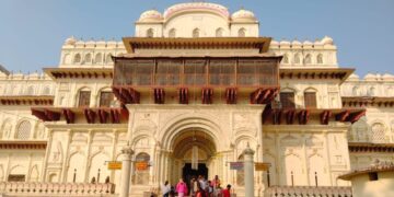 ayodhya mandir, Ayodhya, Kanak Bhawan, kanak bhawan history, kanak bhawan opening time, Kanak bhavan temple, kanak bhawan aarti timings