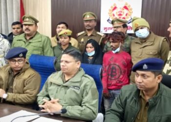 यूपी की मुरादाबाद पुलिस ने चार साल के बच्चे के अपहरण में मुमताज उर्फ अरमान अंसारी और उसकी पत्नी अफसाना को गिफ्तार कर मासूम को सकुशल बरामद कर लिया है।