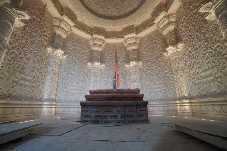 श्रीराम मंदिर का गर्भगृह