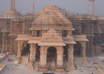 अयोध्या में निर्माणाधीन मंदिर