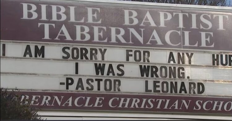 baptist pastor apologies