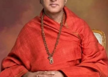 Swami Avdheshanand giri