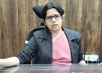 Nainital DM vandana Singh trolled by Islamic radicalist