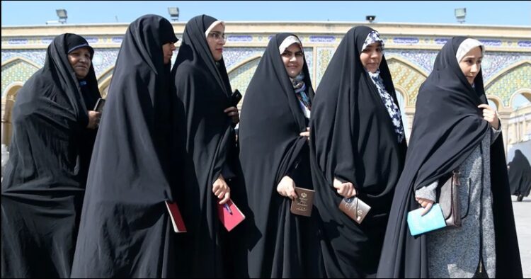 Iran tighten the hijab rule