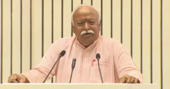 डॉ मोहन भागवत जी, सरसंघचालक, राष्ट्रीय स्वयंसेवक संघ