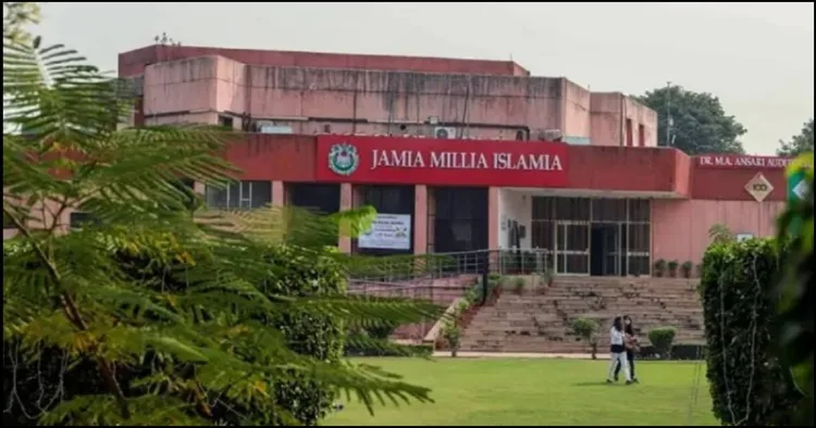 Hindu Girl student forced to convert into Islam in Jamia Millia