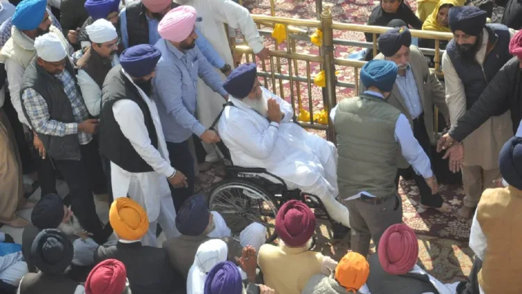 Akal Takht Sahib punished Sukhbir Singh Badal