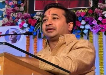 Minister Nitesh Rane demands to Ban Burqa