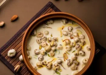 makhana with milk benefits