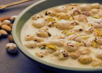 Makhana Soaked In Milk Benefits