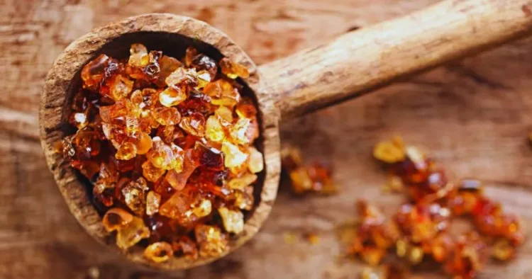 Gond Katira Benefits