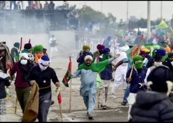 Farmers protest fraud