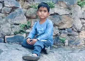 बच्चे कार्तिक को दबोचकर ले गया बाघ