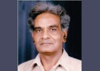 प्रख्यात लेखक डॉ सूर्यकांत बाली (फाइल फोटो)