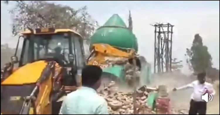 Administartion buldozed Illegal mosque