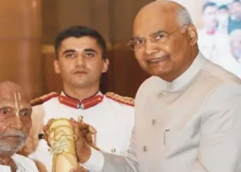 पद्मश्री योग गुरु शिवानंद जी
