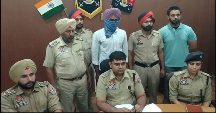 Punjab police arrested drugs pedler