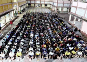 वर्ग में उपस्थित प्रशिक्षणार्थी