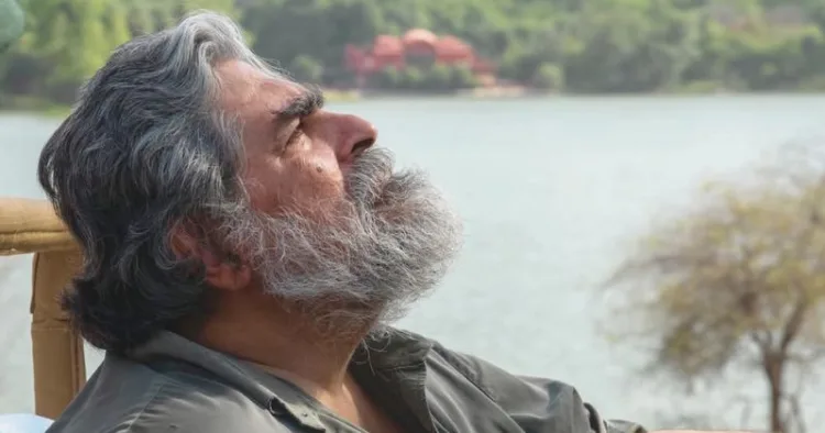 Valmik Thapar