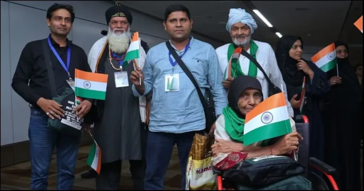290 Indian evacuated from Iran