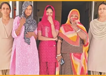 अजमेर में पकड़ी गईं बांग्लादेशी महिलाएं | 
चित्र सौजन्य - पत्रिका