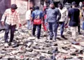 बेंगलुरू के चिन्नास्वामी स्टेडियम में भगदड़ के बाद का दृश्य