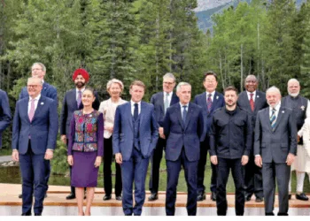 G-7 के सदस्य देशों के राष्ट्राध्यक्षों के साथ प्रधानमंत्री नरेन्द्र मोदी