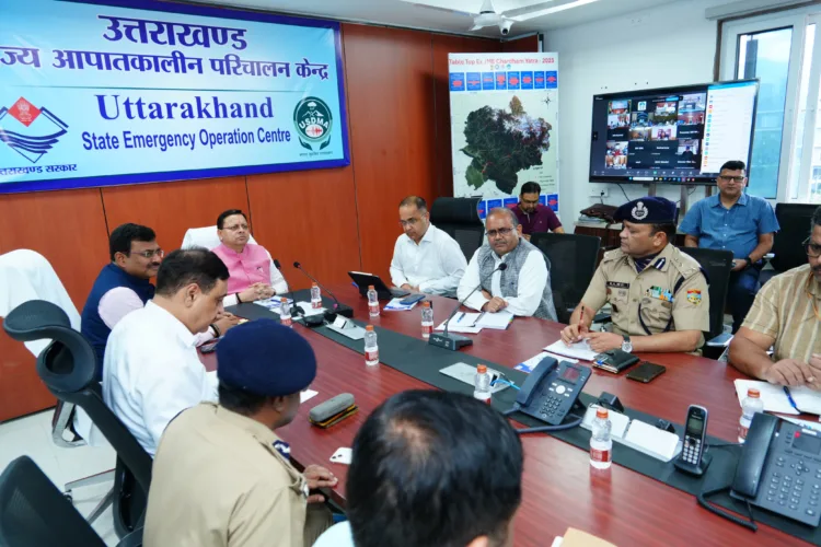 आपदा केन्द्र पहुंचे सीएम धामी, अतिवृष्टि की समीक्षा कर दिए दिशा निर्देश